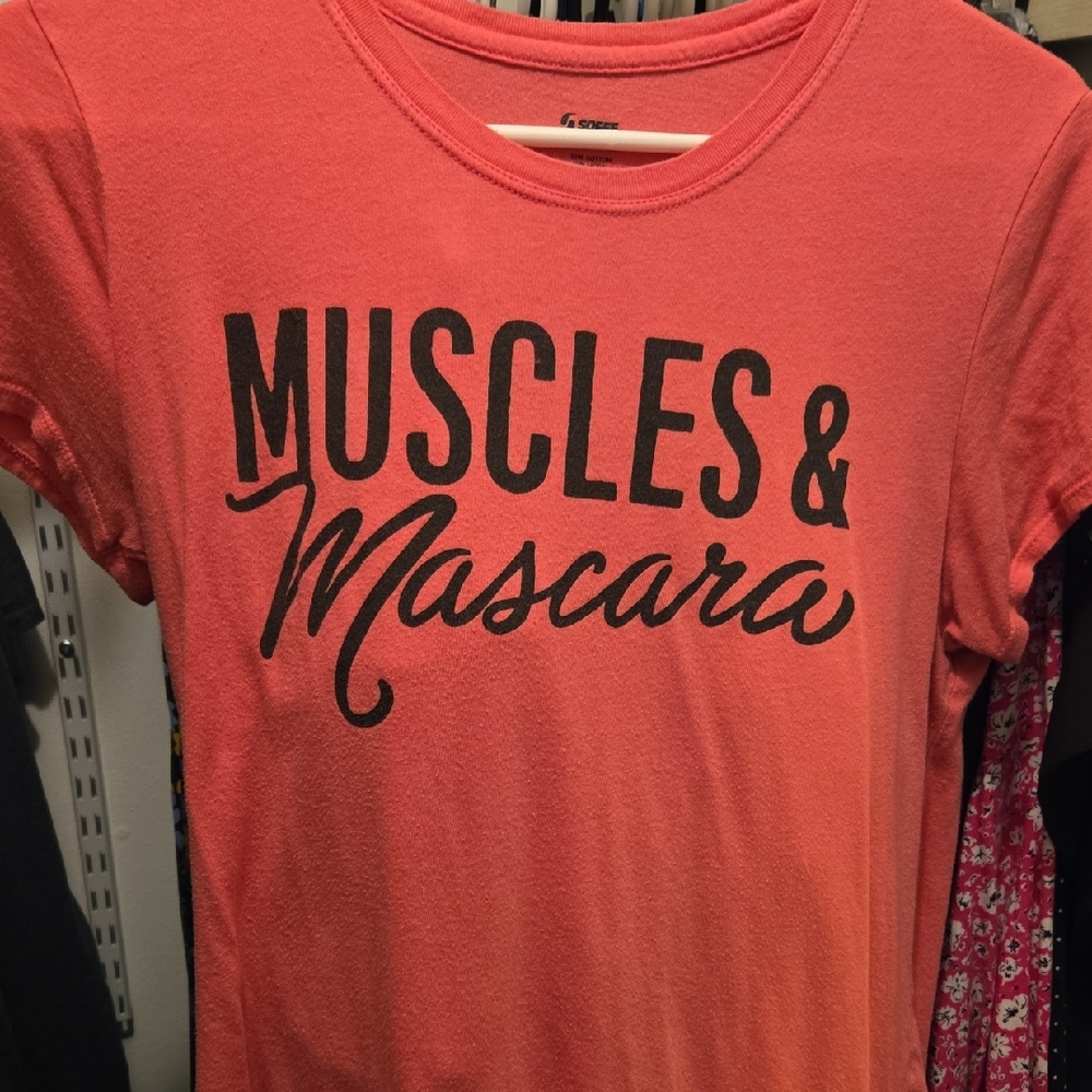 Muscles & Mascara T-Shirt